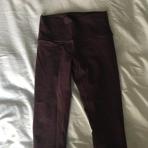 Lululemon WunderUnder Size 6 Eggplant